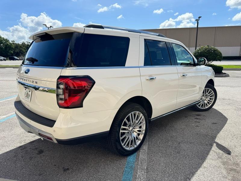 Ford Expedition Limited 4WD 2024