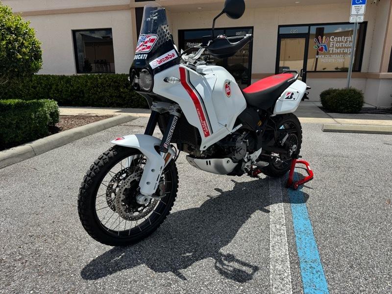 Ducati Desert X  2023
