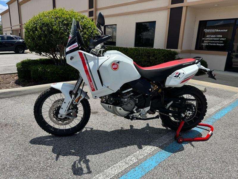 Ducati Desert X  2023