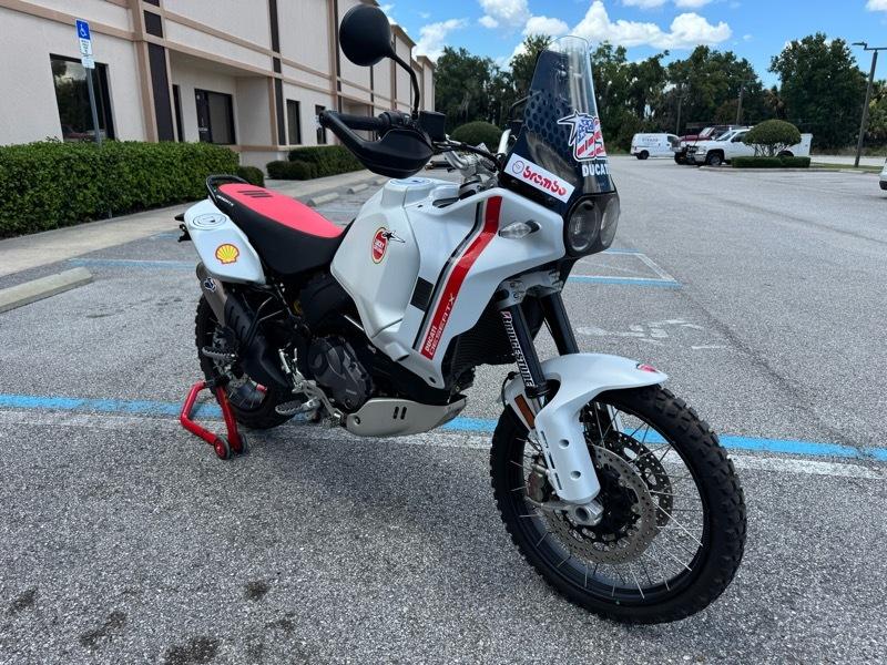 Ducati Desert X  2023