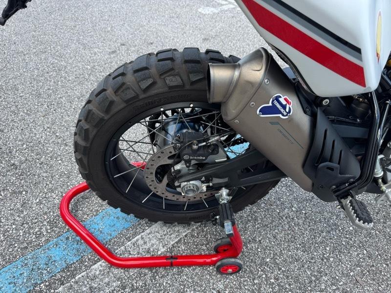 Ducati Desert X  2023