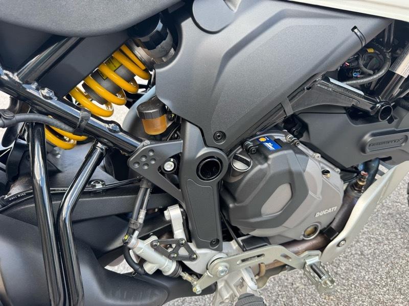 Ducati Desert X  2023