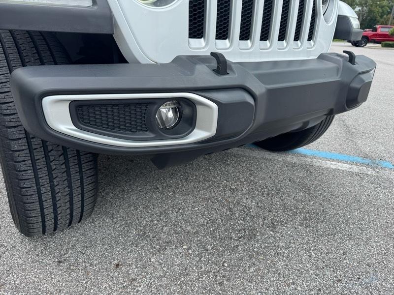Jeep Wrangler Unlimited Sahara 4D SUV 4WD 2020