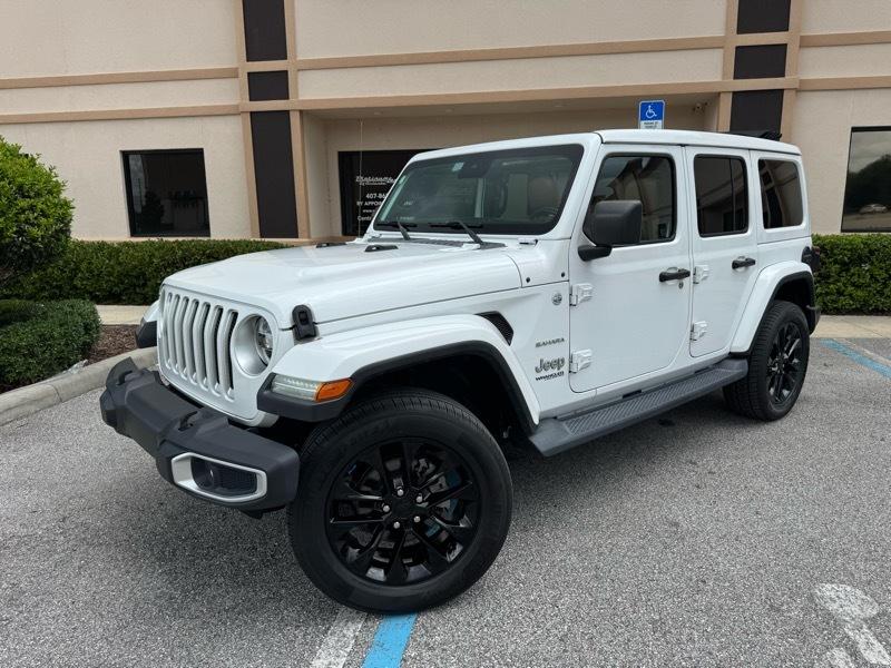 Jeep Wrangler Unlimited Sahara 4D SUV 4WD 2020