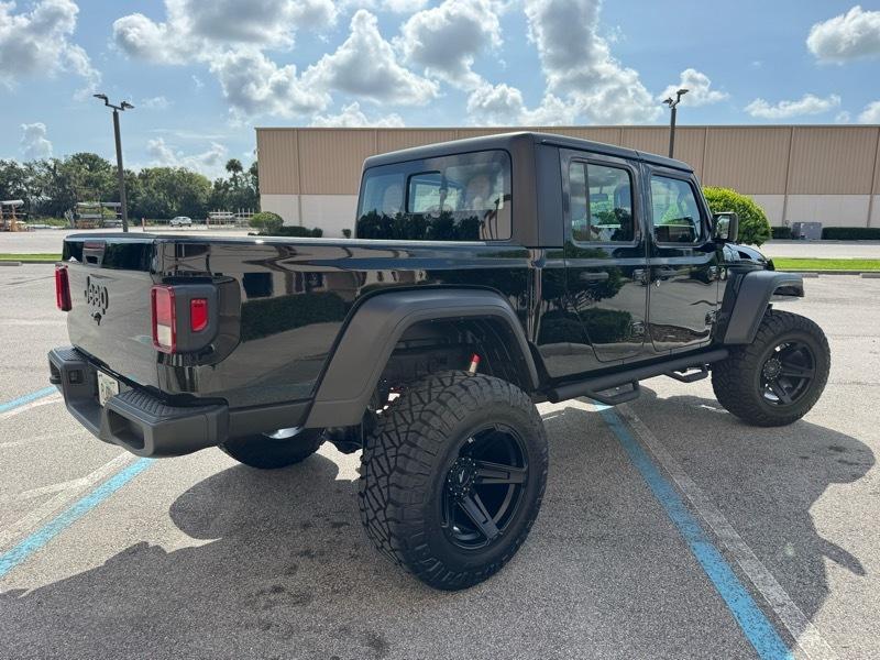 Jeep Gladiator Sport 2025