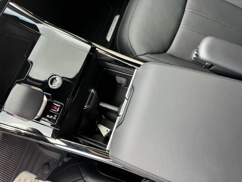Land Rover Range Rover Sport P400 Dynamic 2024