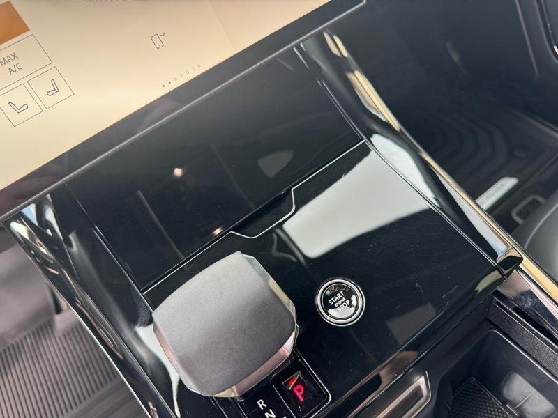 Land Rover Range Rover Sport P400 Dynamic 2024
