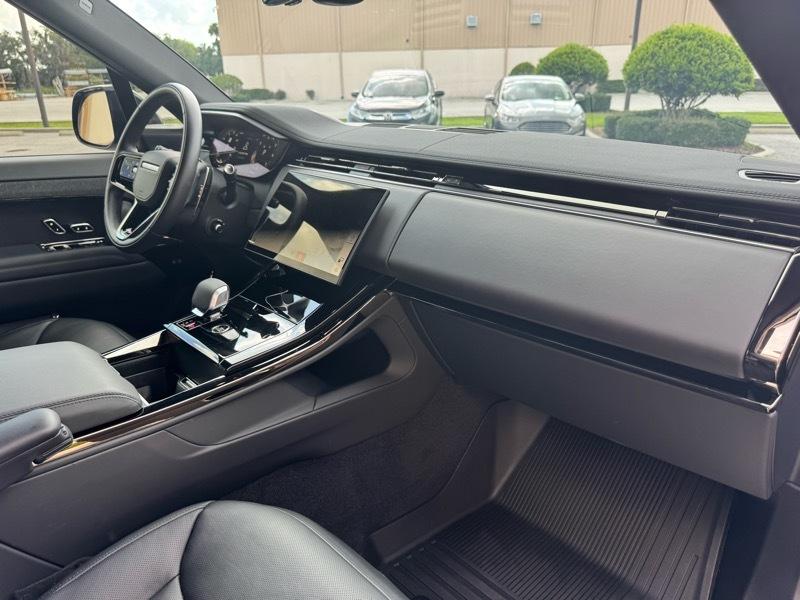 Land Rover Range Rover Sport P400 Dynamic 2024