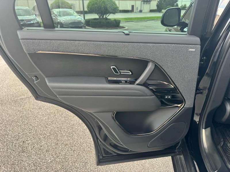 Land Rover Range Rover Sport P400 Dynamic 2024