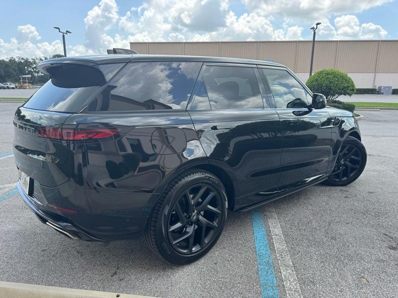 Land Rover Range Rover Sport P400 Dynamic 2024