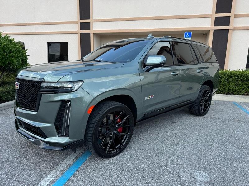 Cadillac Escalade V 4WD 2023