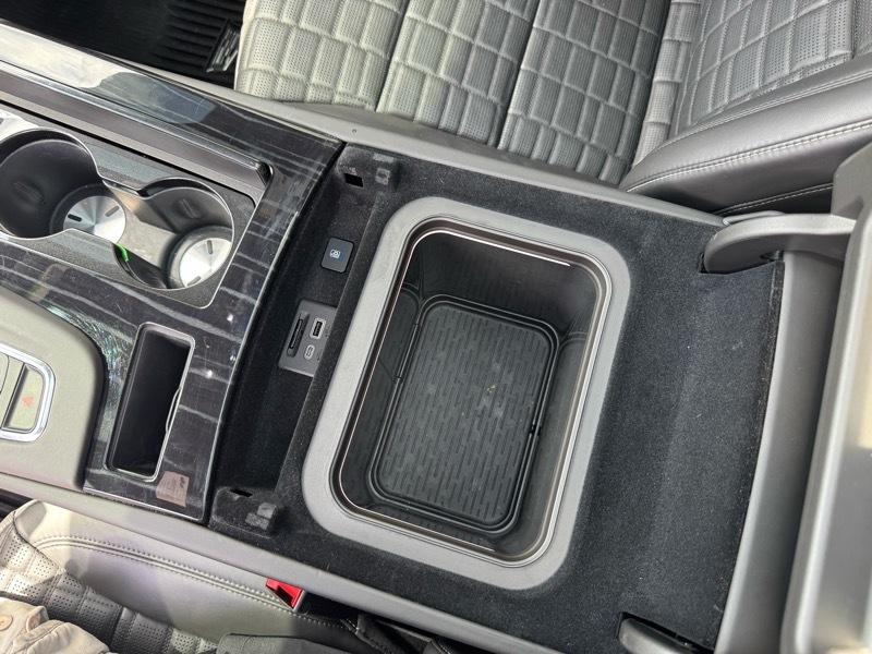 Cadillac Escalade V 4WD 2023