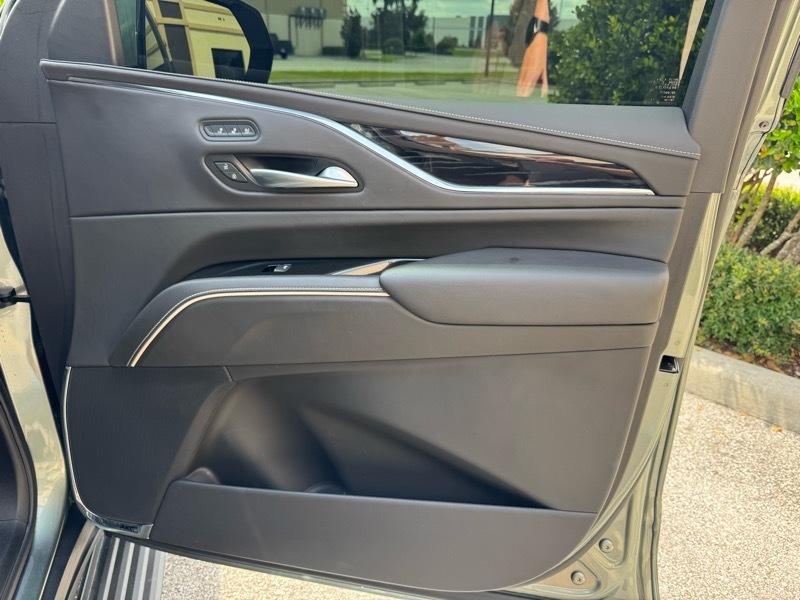 Cadillac Escalade V 4WD 2023