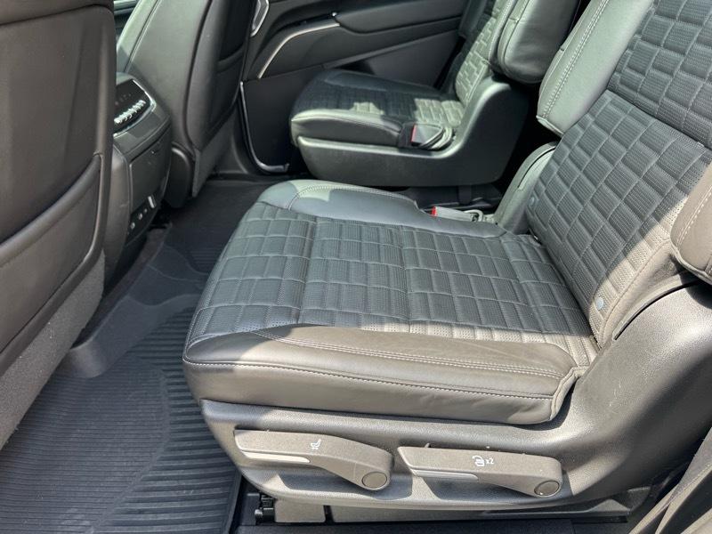 Cadillac Escalade V 4WD 2023