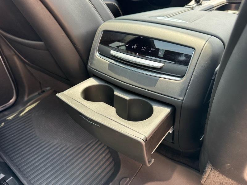Cadillac Escalade V 4WD 2023