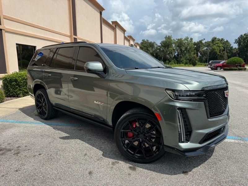 Cadillac Escalade V 4WD 2023