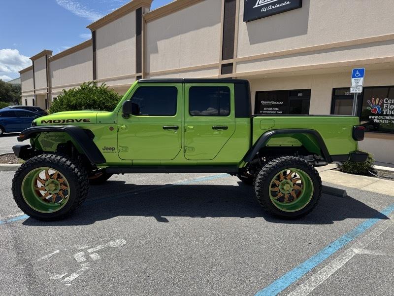Jeep Gladiator Mojave 2025