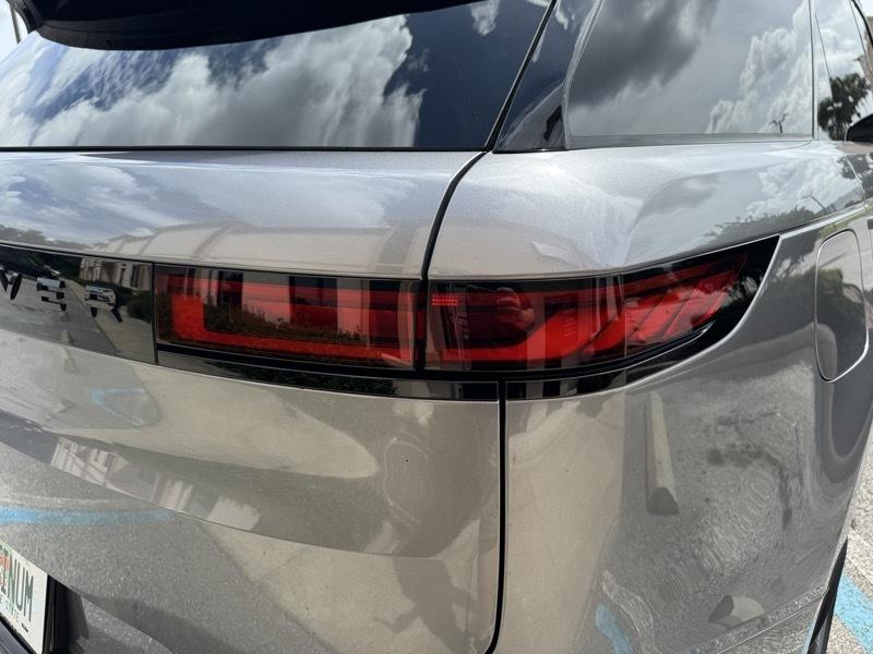 Land Rover Range Rover Sport P400 Dynamic 2024