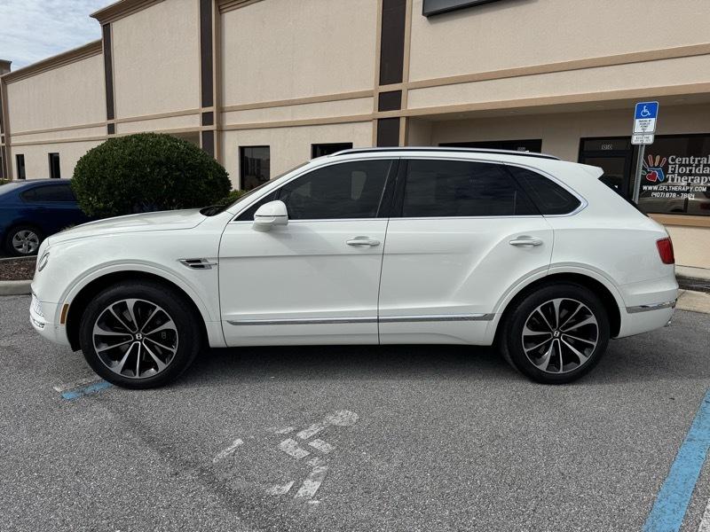 Bentley Bentayga Base 2020