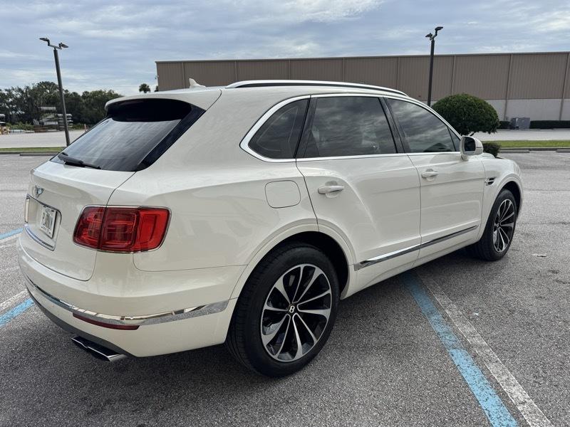 Bentley Bentayga Base 2020