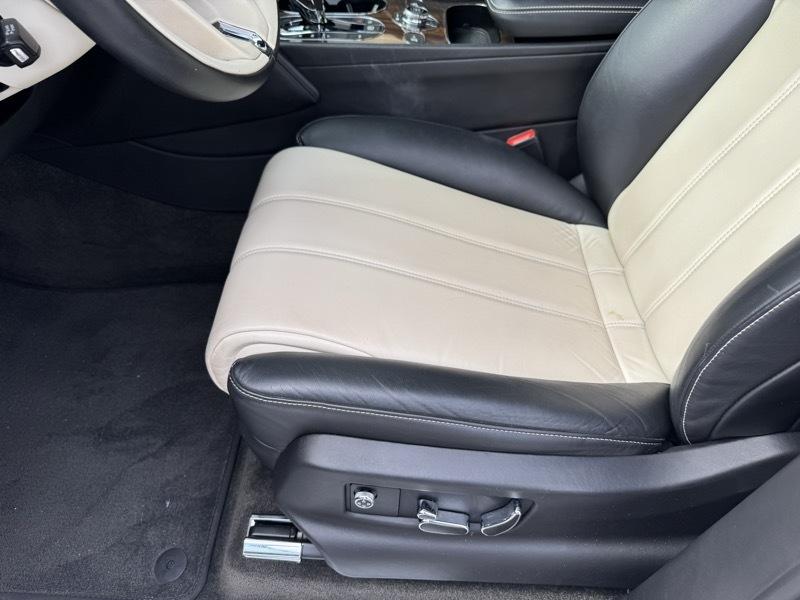 Bentley Bentayga Base 2020