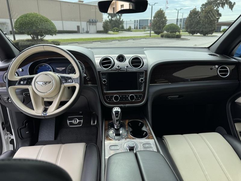 Bentley Bentayga Base 2020