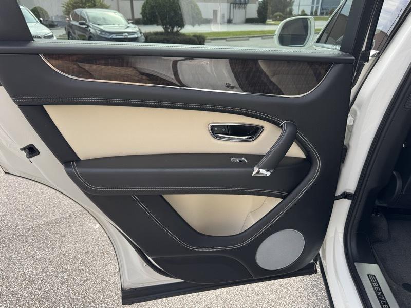Bentley Bentayga Base 2020