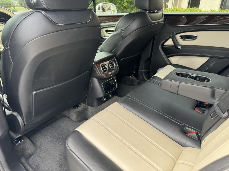 Bentley Bentayga Base 2020