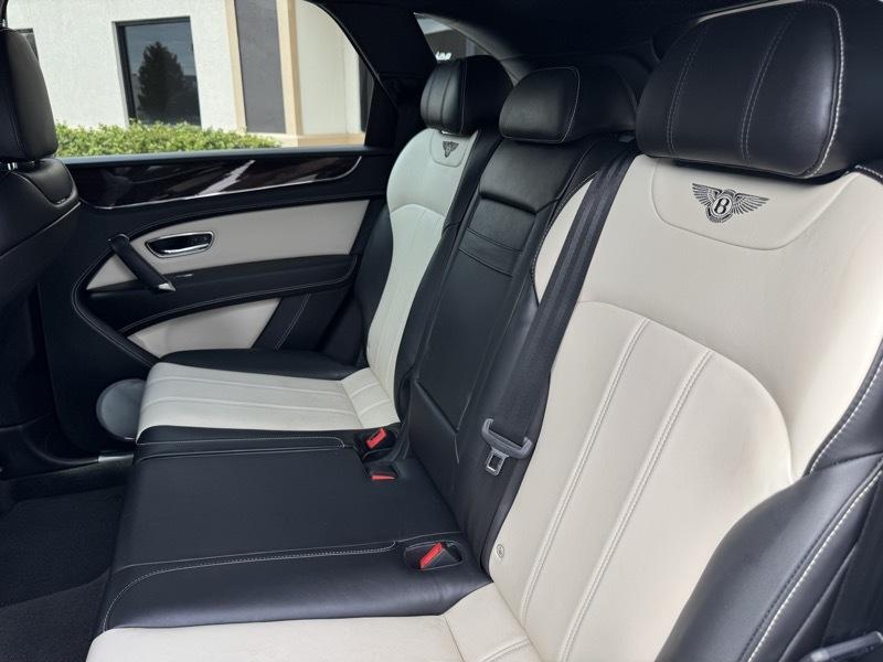 Bentley Bentayga Base 2020