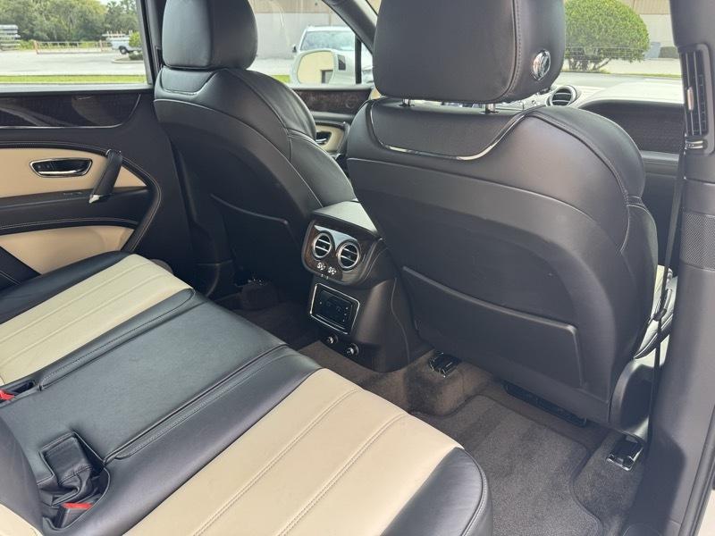 Bentley Bentayga Base 2020