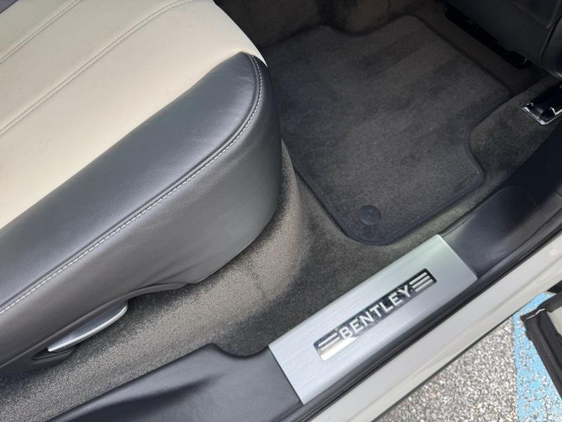 Bentley Bentayga Base 2020