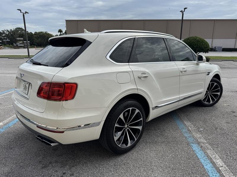 Bentley Bentayga Base 2020