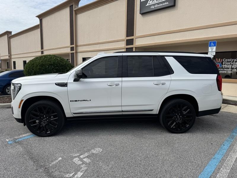 GMC Yukon Denali Ultimate 4WD 2025