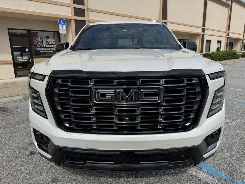GMC Yukon Denali Ultimate 4WD 2025