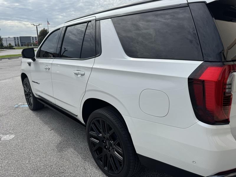 GMC Yukon Denali Ultimate 4WD 2025