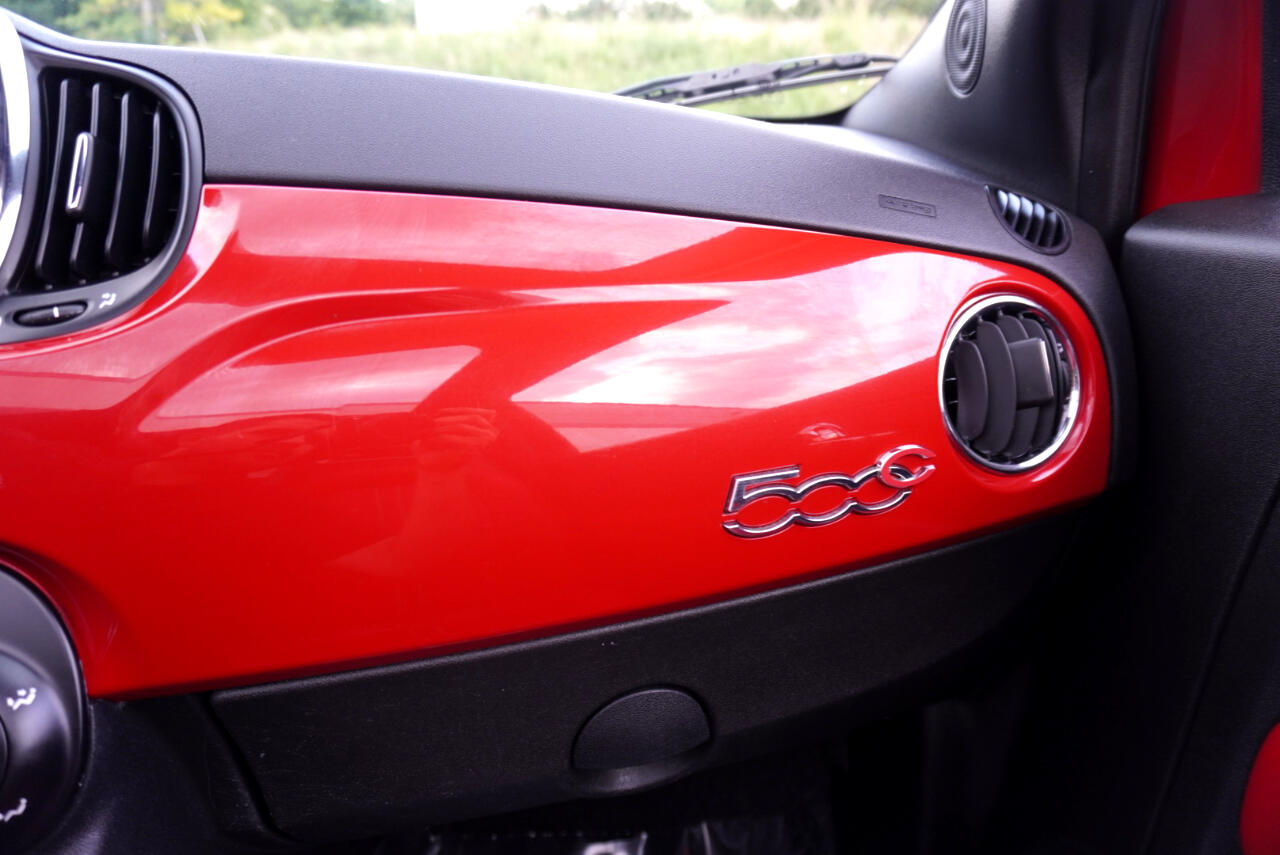 2019 Fiat 500 Abarth photo 19