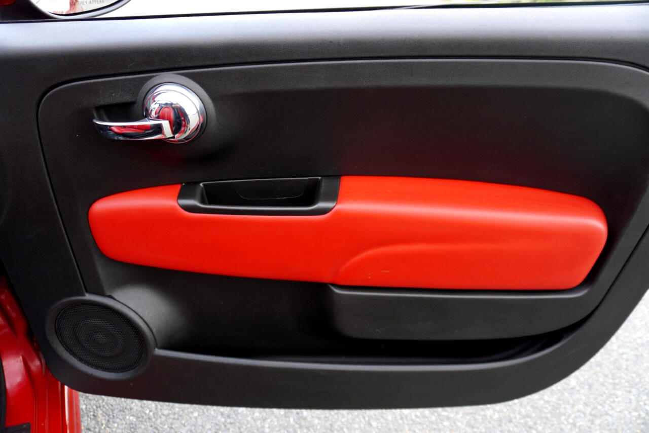2019 Fiat 500 Abarth photo 24