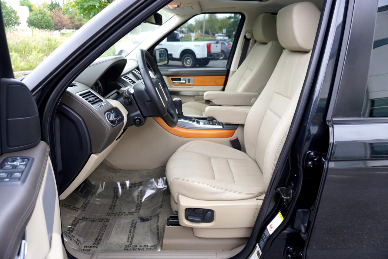 2012 Land Rover Range Rover Sport HSE photo 9