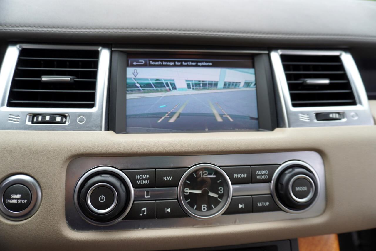 2012 Land Rover Range Rover Sport HSE photo 13