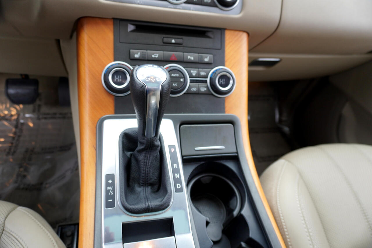 2012 Land Rover Range Rover Sport HSE photo 16