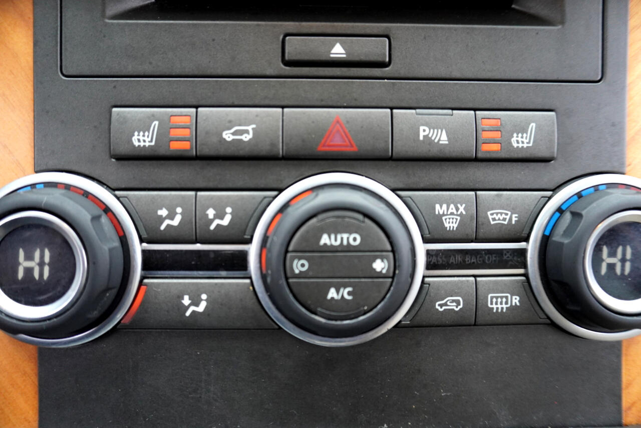 2012 Land Rover Range Rover Sport HSE photo 19