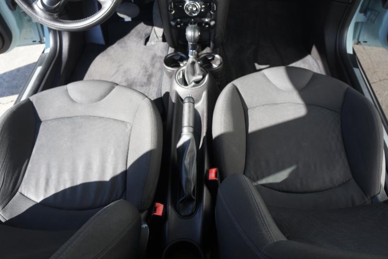 MINI Cooper Base 2D Hatchback 2013