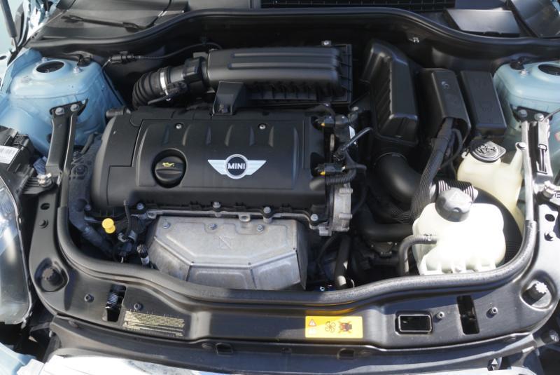 MINI Cooper Base 2D Hatchback 2013