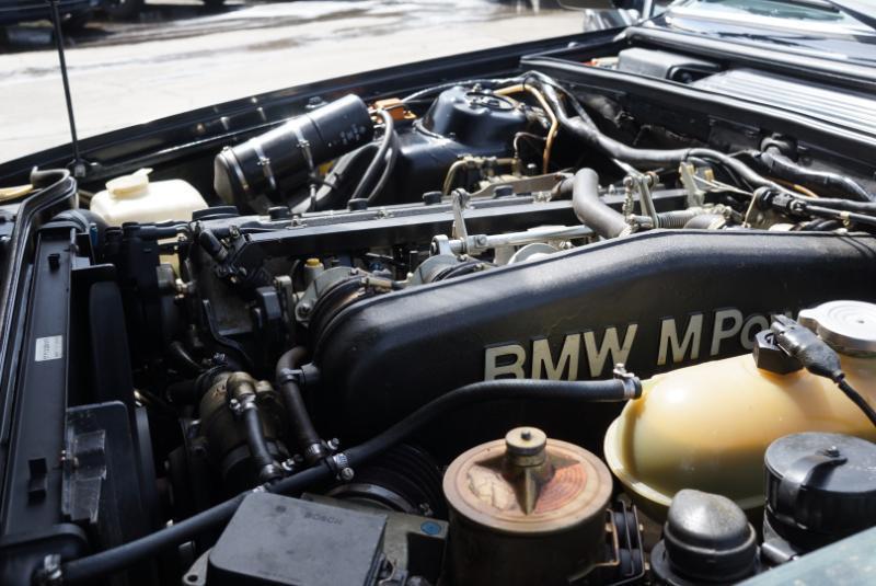 BMW 6-Series M6 1988