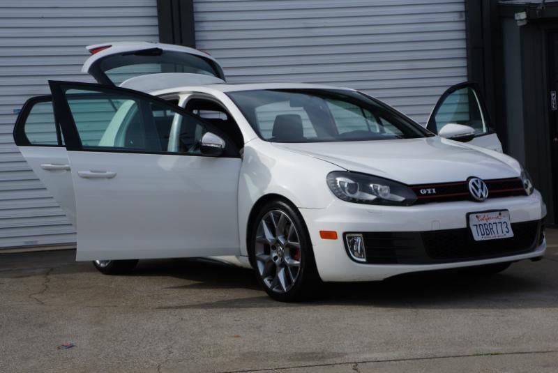 Volkswagen GTI 4-door 2013