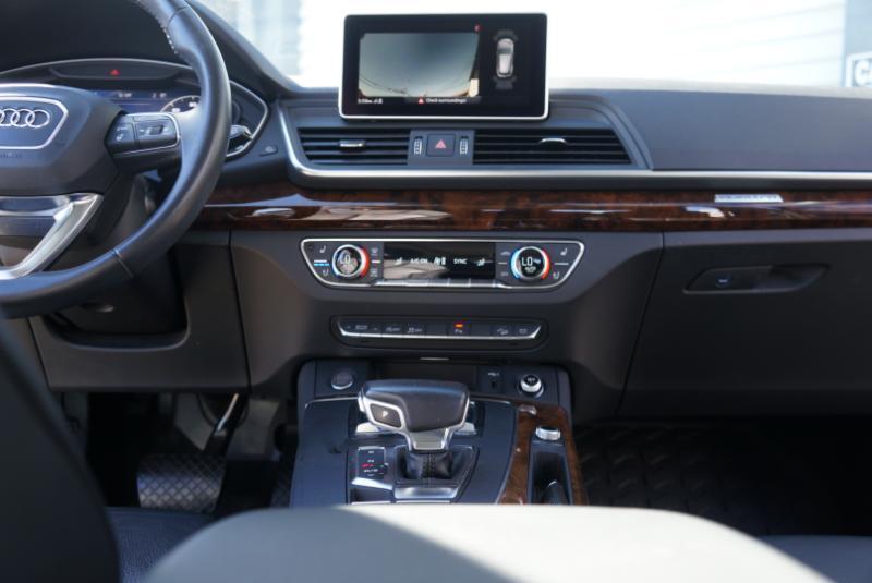 Audi Q5 2.0T Premium Plus quattro 2018