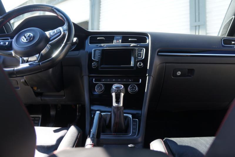 Volkswagen GTI S 6M 4-Door 2015