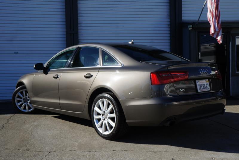 Audi A6 2.0T Premium 2015