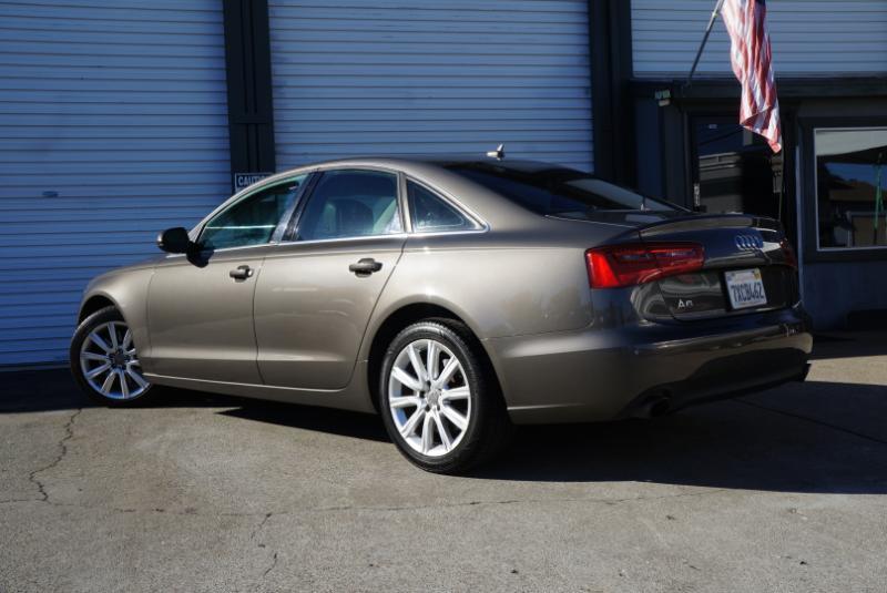 Audi A6 2.0T Premium 2015