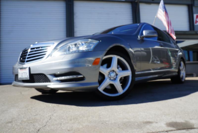 Mercedes-Benz S-Class S550 2013